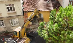 Samsun İlkadım’da tehlike saçan metruk binalar yıkılıyor