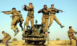 Afganistan-Pakistan sınırında çatışma yeniden patlak verdi!