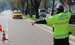 Yeni Trafik Kanunu Teklifiyle "Dur" İhtarına Uymayana 200 Bin TL Ceza Geliyor