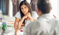 Gerçeği Gizleyemezler! Yalancıları Ele Veren 5 Gizli İşaret