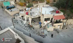 İsrail, Suriye'de 13 Sivil Öldürdü