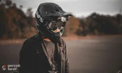 Trafikte Yeni Zorunluluk: Eldiven ve Gözlük Takmayanlara Ceza!