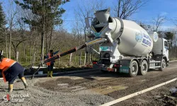 Salıpazarı Biçme Mahallesi’nde Beton Yol Çalışmaları Sürüyor