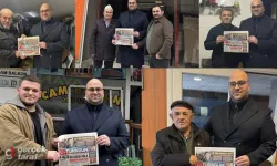 MHP Havza İlçe Başkanı Esnaf Ziyaretinde Gazete Dağıttı