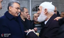 İlkadım Belediye Başkanı İhsan Kurnaz Teravih Sonrası Vatandaşlarla Buluştu