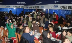 Canik’te Öğrencilerle İftar Buluşması: Başkan Sandıkçı Ramazan Sevincini Paylaştı