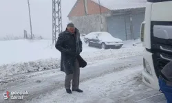 Canik’te 60 Santimetre Kar: Muhtar Ayhan Sekban Sabahın İlk Saatlerinde Yollara Çıktı