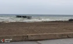 Atakum Halk İskelesi Yıkıldı, Bir Yıl Önce “Yenilendi” Diye Açılmıştı