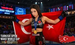 İzmir’den Dünya Zirvesine: 18 Yaşındaki Ceylin Ceylan Kickboksta Dünya Şampiyonu Oldu!