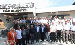 Canik'te Muhtarlarla Meşe Tesisleri'nde Toplantı
