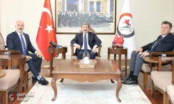 Başbakan'a Şapşik Demişti, Onur Bıyıklı Samsun Valisini Ziyaret Etti