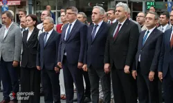 Samsun'da eğitim yılı Atatürk Anıtı'nda başladı
