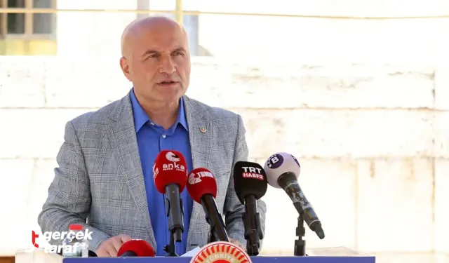 Erhan Usta’dan OVP’ye sert eleştiri: “Büyüme düşüyor, enflasyon artıyor”