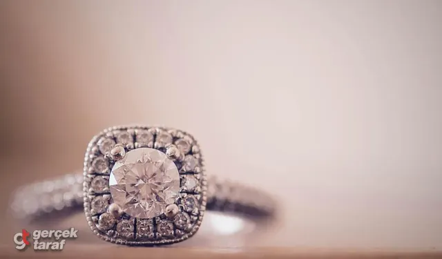 Vintage ve Antik Pırlanta Modelleri: Zamansız Tektaş Yüzükler