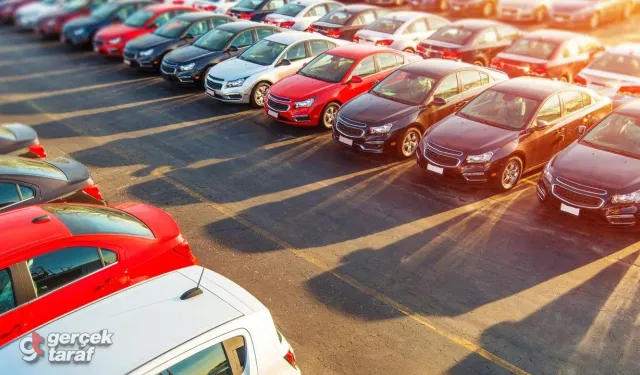 Türkiye'nin En Çok Satan Otomobilleri Belli Oldu: Renault Clio Lider, Tesla İkinci