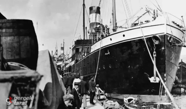 Atatürk’ün Bandırma Vapuru’nun Gerçek Fotoğrafı