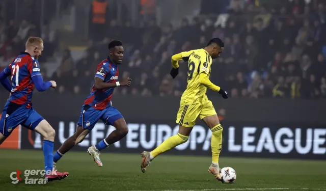 Fenerbahçe Çekya’da duvara çarptı: Penaltı isyanı!