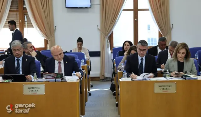 Erhan Usta: Yatırımcı mağdur, kıyılarımız tehlikede; Samsun’un geleceği plansızlığa kurban edilemez