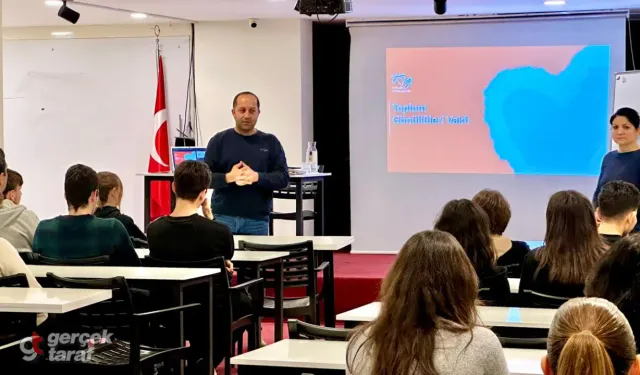 Özel Atakent Anadolu Lisesi Öğrencilerine Avrupa Fırsatları Anlatıldı