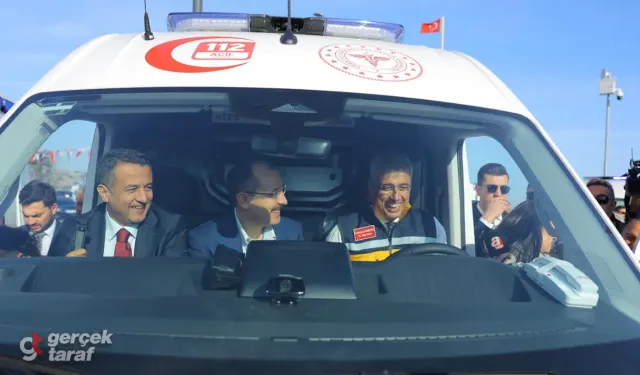 Samsun’da Tarihi Sağlık Yatırımı: 100 Yeni Ambulans Hizmete Başladı!