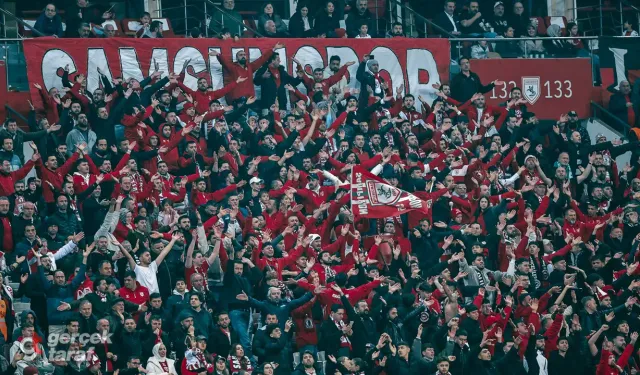 Samsunspor maçında ıslıklar yükseldi, Eyüp Aydın ve Okan Kocuk’a protesto