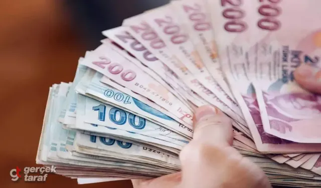 Bankalar ve PTT'ye Talimat Geldi: İşte Milyonlarca Emekliye Ödenecek Zam Farkının Tam Tarihi