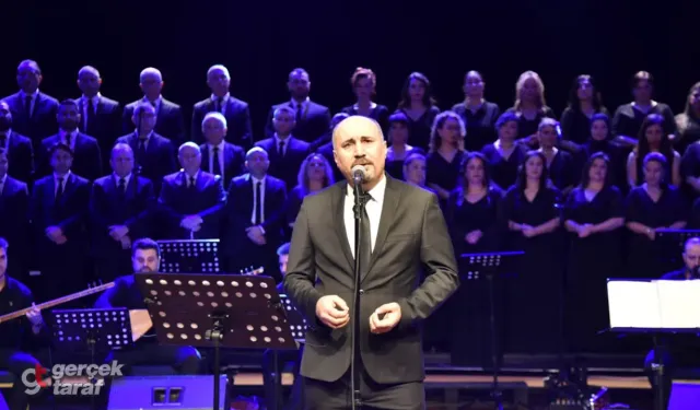 Aşık Mahzuni Ata Sahne’de türkülerle anıldı