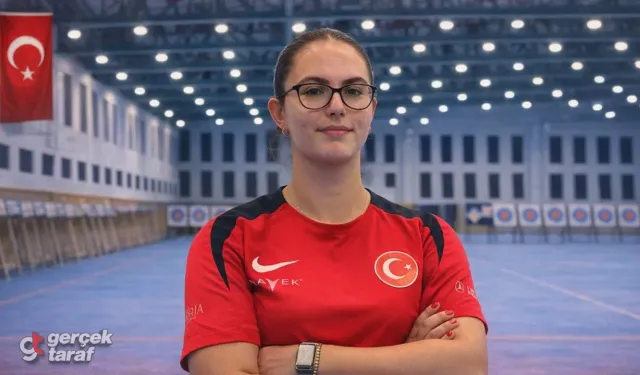 Samsunlu Milli Okçu Canse Duru Tarakçı, Avrupa Salon Şampiyonası'nda Bronz Madalya Kazandı