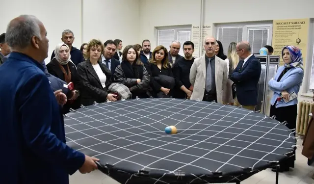 TÜBİTAK destekli astronomi projesi Samsun’da tanıtıldı