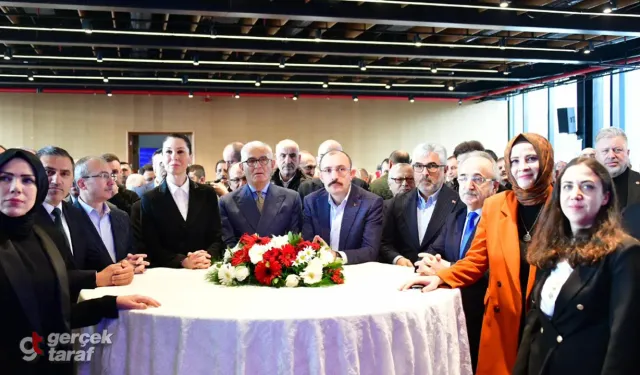 AK Parti Samsun'da Bayramlaşma Coşkusu: Tam Kadro Buluşma Dikkat Çekti