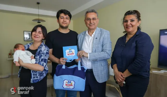 İlkadım'da 555. Bebeğe Belediye Başkanı'ndan İlk Hediye