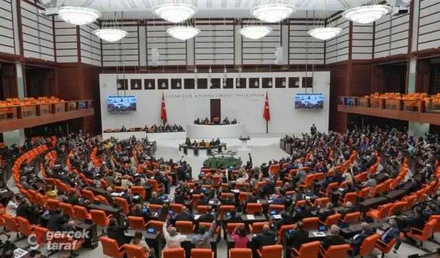 TBMM'de Kabul Edildi: Basına Reklam ve İlan Kesme Cezası Geliyor