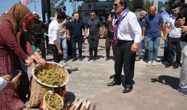 Atakum'da 3. Fındık Festivali Coşkusu: Ünlü Sanatçılar ve Renkli Etkinlikler Buluştu