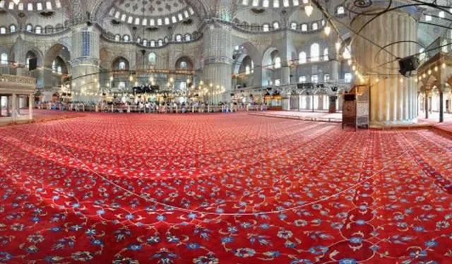 Tarihi Eser Niteliğindeki Camilerde Halı Restorasyonu ve Sönmez Halı Çözümleri