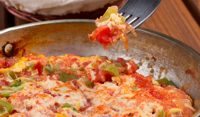 Kahvaltıların Yıldızı: Menemen Tarifi
