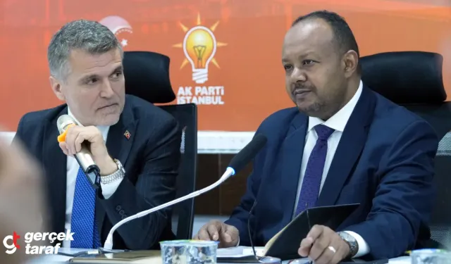 Osama Dirar: “Afrika’ya gelip almadan veren tek beyaz ırk Türklerdir”