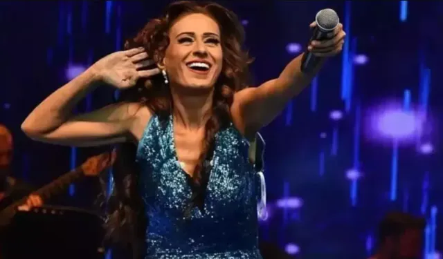 Yıldız Tilbe'den Hayranlarına Sert Uyarı: "Şerefiniz Varsa Beni Takipten Çıkın!"