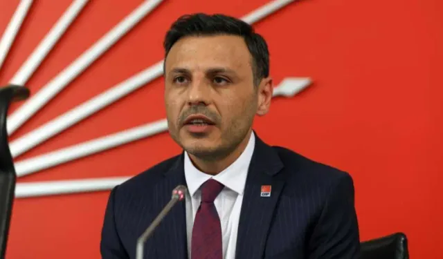 CHP'de Tartışma Yaratan İstifa Talepleri: Özgür Çelik'e İlçe Başkanlarından Direniş!