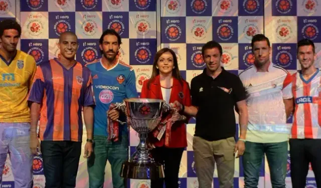 2024 Hindistan Premier Ligi, Takımlar, Oyuncular ve Sponsorlar