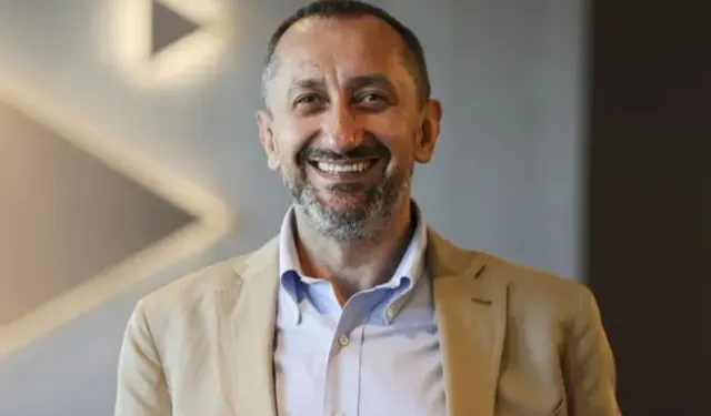 Türk Telekom CEO'su Ümit Önal: Türkiye'de İnternet Tarifeleri Sudan Ucuz