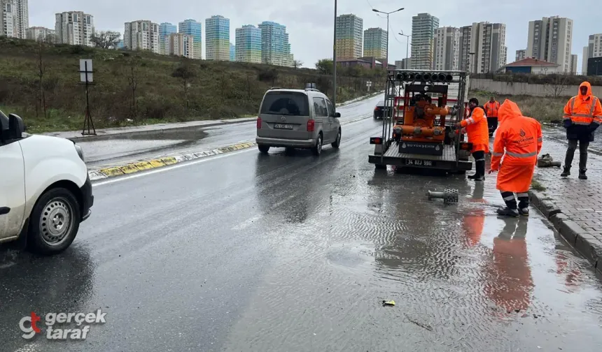 İstanbul’da Fırtına ve Sağanak Alarmı