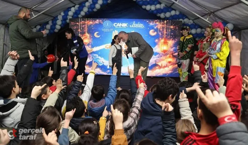 Canik’te Ramazan Çadırı Mahalle Mahalle Geziyor
