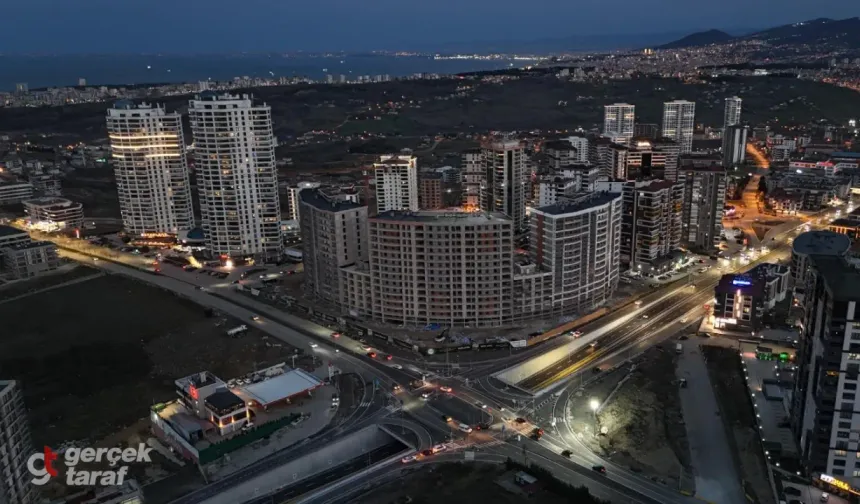 Samsun'da Recep Tayyip Erdoğan Bulvarı Trafiğe Tekrar Açıldı