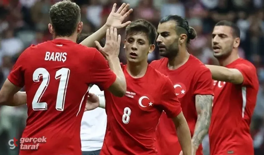 Canik'te Türkiye-Romanya Maçı Dev Ekranda