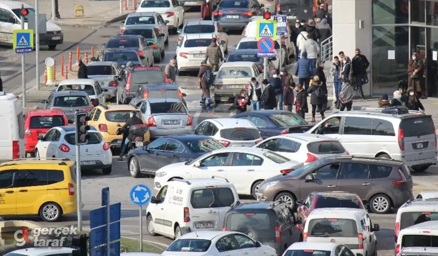 Samsun'da Bayram Trafiği ve Asayişi İçin 8 Bin 109 Polis Ve Jandarma Görev Yapacak