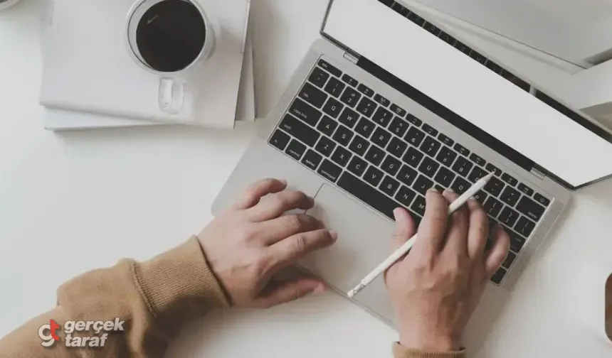 Ev Çalışma Alanını Bütçe Dostu Yollarla Düzenlemenin Sanatı
