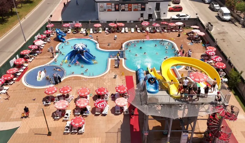 Atakum Belediyesi Aqua Park Havuz Yaz Sezonu İçin Açıldı