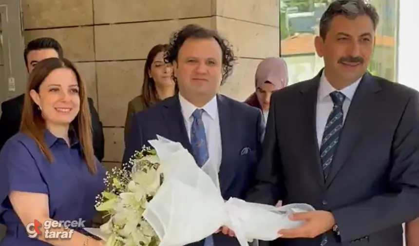 Samsun’un Yeni Cumhuriyet Başsavcısı Mustafa Çakmak Görevine Başladı: Adliyeye Togg İle Geldi