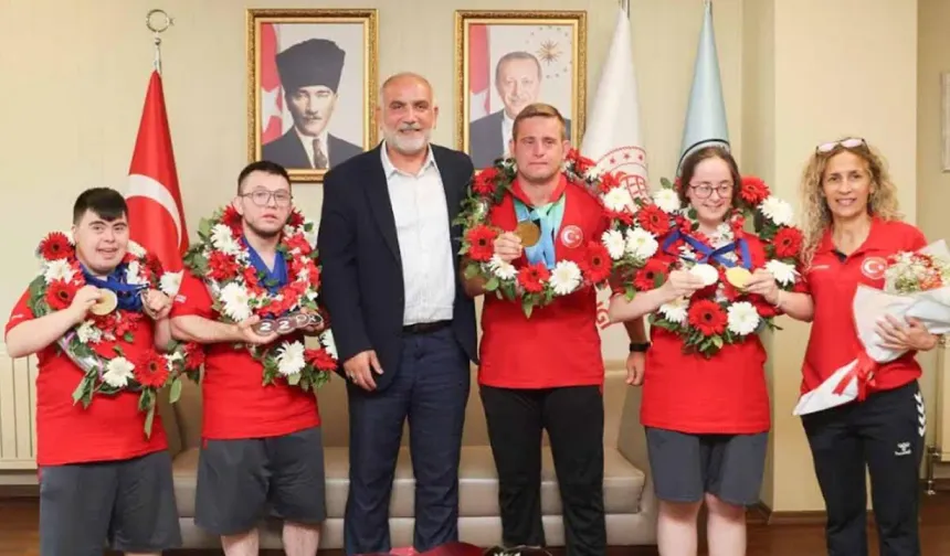 Avrupa Şampiyonları Samsun’dan Çıktı! Canikli Sporcular Madalyalarla Döndü