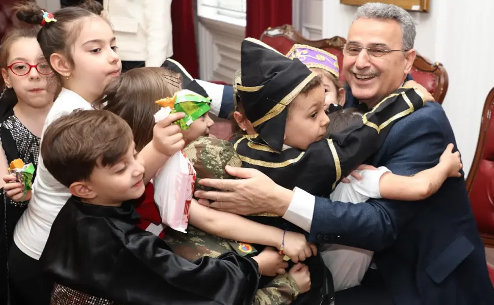 Başkan İhsan Kurnaz:  23 Nisan Egemenlik ve Bağımsızlığımızın Simgelerinden’